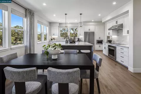 Dining - 1850 Passage St, Milpitas, CA 95035 photo 1 of 1