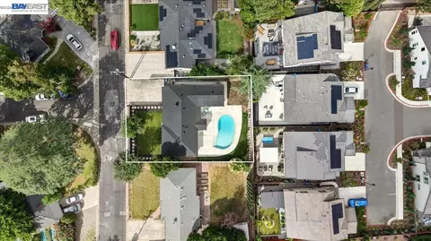 View/Area - 1850 Gilardy Dr, Concord, CA 94518 photo 8 of 10