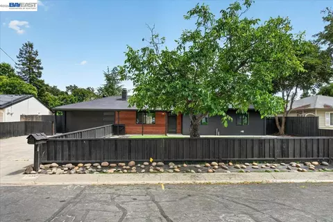 Exterior - 1850 Gilardy Dr, Concord, CA 94518 photo 3 of 13