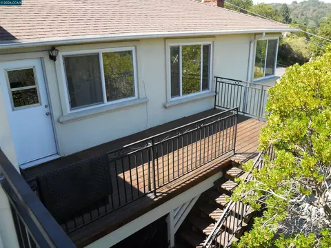 Exterior - 3692 Sundale, Lafayette, CA 94549 photo 2 of 5
