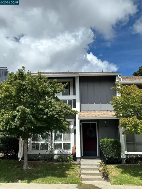 234 Park Ln, Richmond, CA 94803