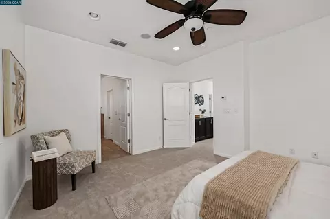 Bedroom - 509 Falling Star Dr, Martinez, CA 94553 photo 6 of 6