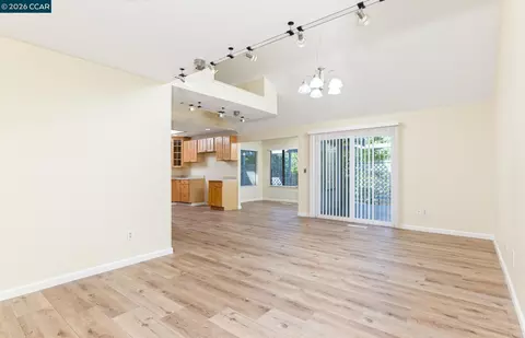 Living - 3045 Waring Pl, Fairfield, CA 94533 photo 1 of 8