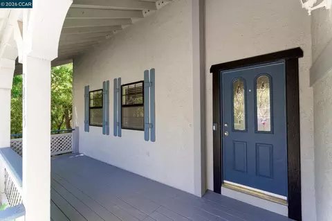Exterior - 3045 Waring Pl, Fairfield, CA 94533 photo 3 of 8