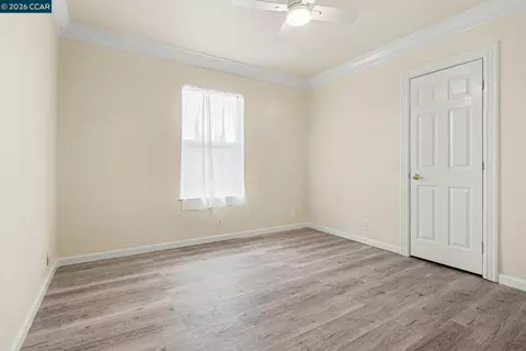 Bedroom - 1244 Veale Ave, Martinez, CA 94553 photo 3 of 3