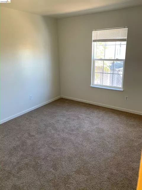 Bedroom - 308 Florida St, Vallejo, CA 94590 photo 2 of 3