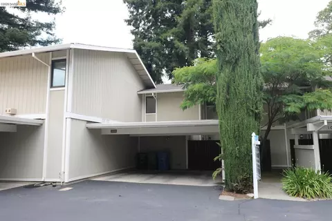 1055 San Ramon Valley Blvd, Danville, CA 94526