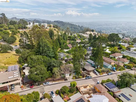 View/Area - 1427 Summit Rd, Berkeley, CA 94708 photo 4 of 11
