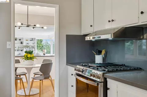 Kitchen - 1427 Summit Rd, Berkeley, CA 94708 photo 5 of 6