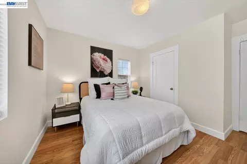 Bedroom - 1175 Camelia St, Berkeley, CA 94702 photo 8 of 9
