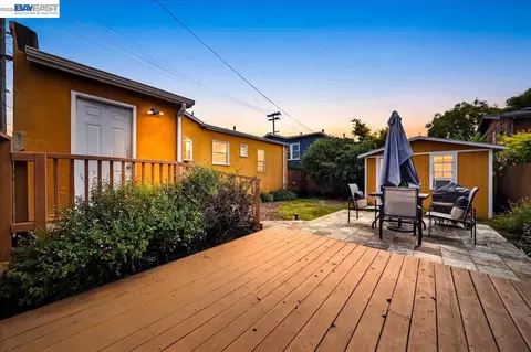 Exterior - 1175 Camelia St, Berkeley, CA 94702 photo 13 of 14