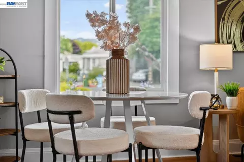 Dining - 1175 Camelia St, Berkeley, CA 94702 photo 3 of 3