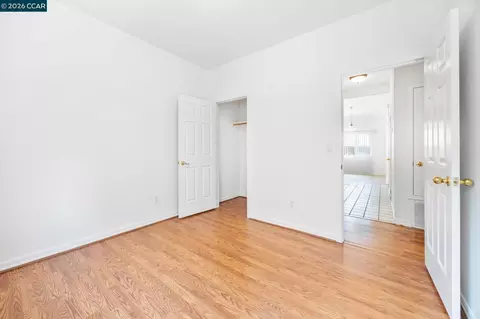 Bedroom - 1402 Legend Cir, Vallejo, CA 94591 photo 2 of 4
