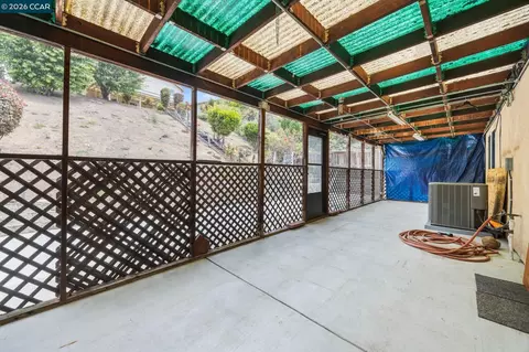 Other - 1402 Legend Cir, Vallejo, CA 94591 photo 2 of 7