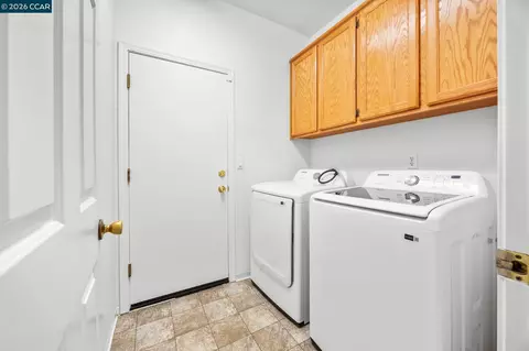 Other - 1402 Legend Cir, Vallejo, CA 94591 photo 4 of 7