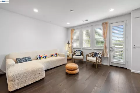 Living - 3832 Camino Loop, Dublin, CA 94568 photo 2 of 2
