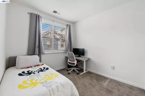 Bedroom - 3832 Camino Loop, Dublin, CA 94568 photo 8 of 9