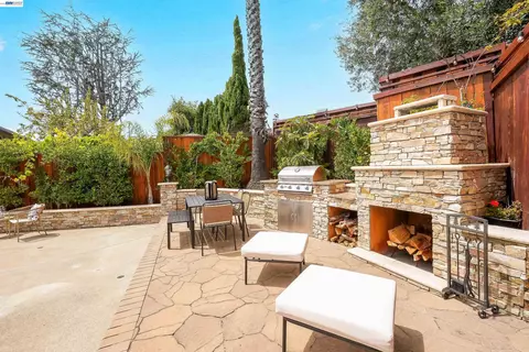 Other - 27734 Fallen Leaf Ct, Hayward, CA 94542 photo 11 of 13