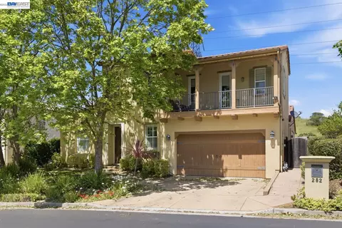 282 Drummond Dr, Hayward, CA 94542