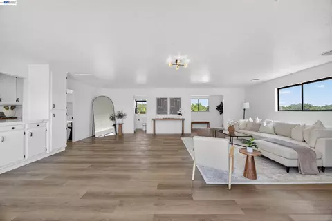 4260 W Kenner Rd, Tracy, CA 95304
