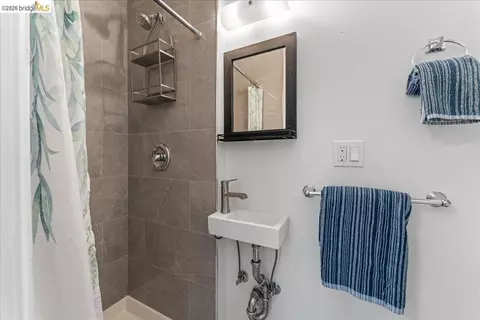 Bath - 2144-2148 Curtis, Berkeley, CA 94702 photo 4 of 4
