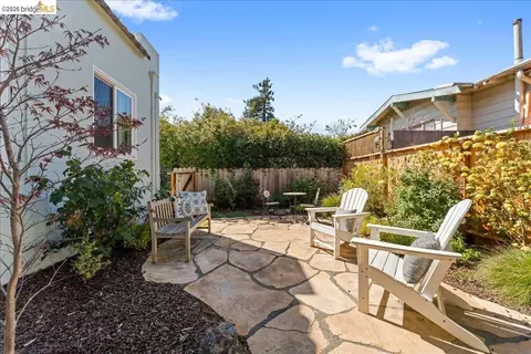 Exterior - 2144-2148 Curtis, Berkeley, CA 94702 photo 5 of 6