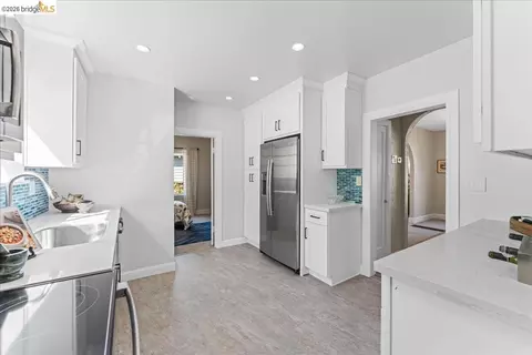 Kitchen - 2144-2148 Curtis, Berkeley, CA 94702 photo 4 of 6
