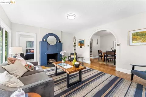 Living - 2144-2148 Curtis, Berkeley, CA 94702 photo 5 of 5