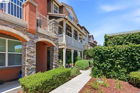 4442 Kennett Ter, Fremont, CA 94536