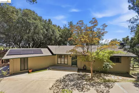 5171 Westridge Cir, Auburn, CA 95602