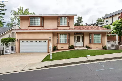 5305 Willow Glen Pl, Castro Valley, CA 94546