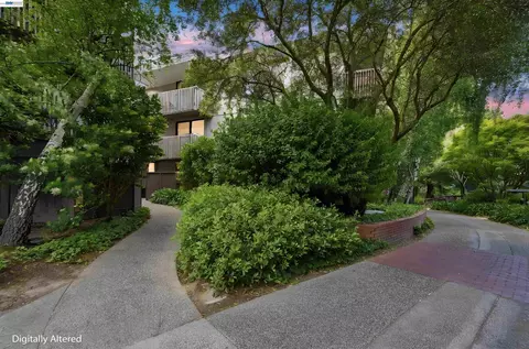 8246 Shelter Creek Ln #8246, San Bruno, CA 94066