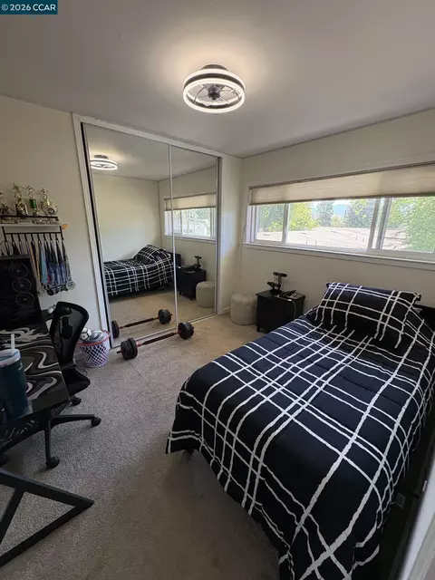 Bedroom - 2180 Geary Rd #20, Pleasant Hill, CA 94523 photo 4 of 4