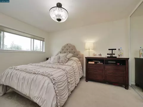 Bedroom - 2180 Geary Rd #20, Pleasant Hill, CA 94523 photo 1 of 4