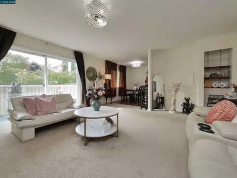 2180 Geary Rd #20, Pleasant Hill, CA 94523