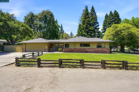 306 W Prospect Ave, Danville, CA 94526