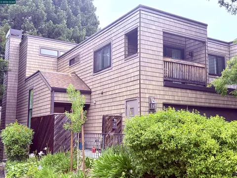 1932 Piper Ridge Ct, Walnut Creek, CA 94597