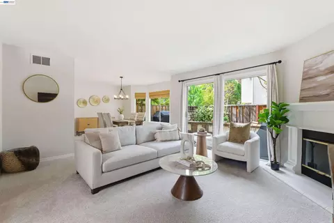 540 Ivy Pointe Cir, San Ramon, CA 94582