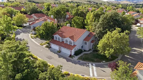 540 Ivy Pointe Cir, San Ramon, CA 94582
