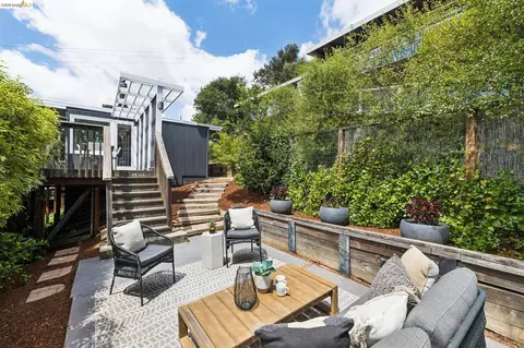 Exterior - 62 Arden Rd, Berkeley, CA 94704 photo 6 of 9