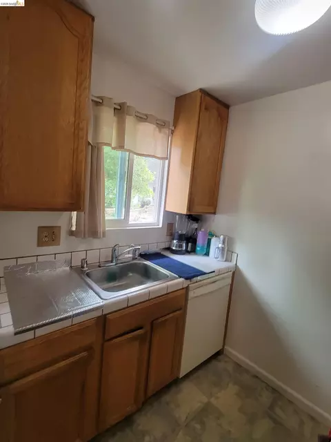 Kitchen - 3905 Clayton Rd #12, Concord, CA 94521 photo 1 of 3