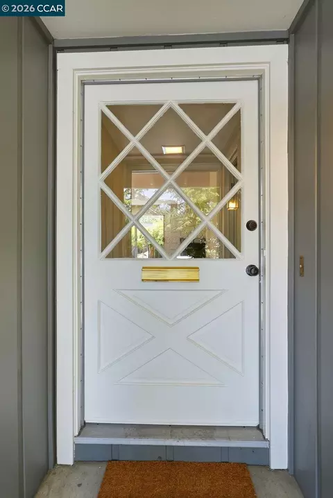 Entry Way - 143 Miramonte Dr, Moraga, CA 94556 photo 1 of 3