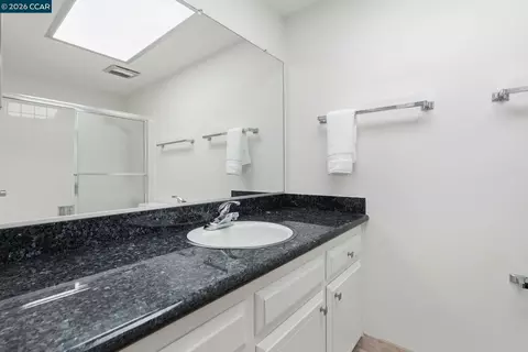 Bath - 143 Miramonte Dr, Moraga, CA 94556 photo 4 of 4
