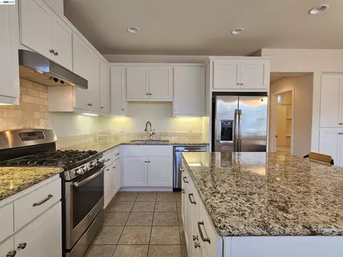 3649 Branding Iron Pl, Dublin, CA 94568