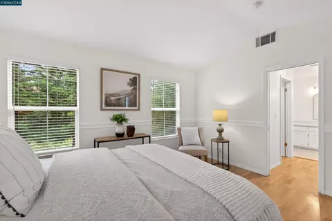 Bedroom - 124 Coralflower Ln, San Ramon, CA 94582 photo 2 of 5