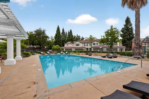 Exterior - 124 Coralflower Ln, San Ramon, CA 94582 photo 11 of 14