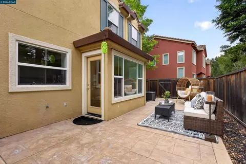 Exterior - 124 Coralflower Ln, San Ramon, CA 94582 photo 5 of 14