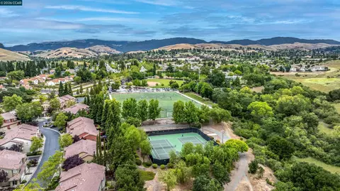 View/Area - 124 Coralflower Ln, San Ramon, CA 94582 photo 4 of 7