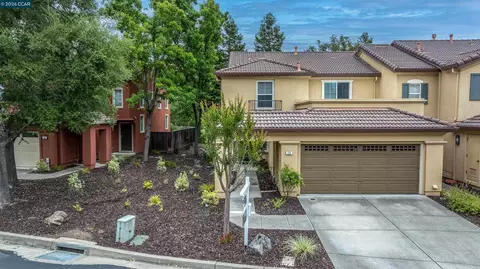 124 Coralflower Ln, San Ramon, CA 94582