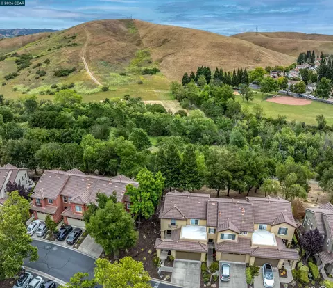 View/Area - 124 Coralflower Ln, San Ramon, CA 94582 photo 2 of 7